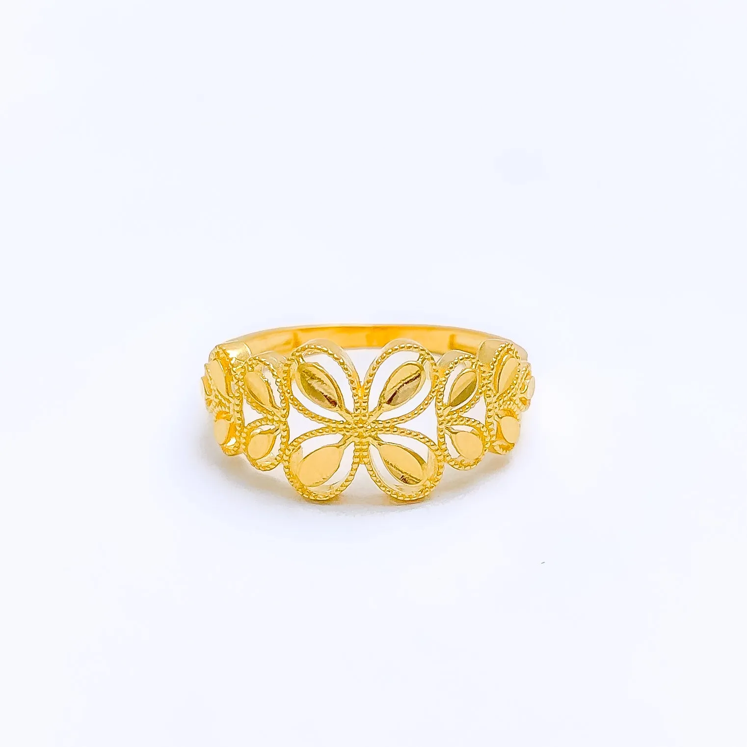 Attractive Chic Flower Ring