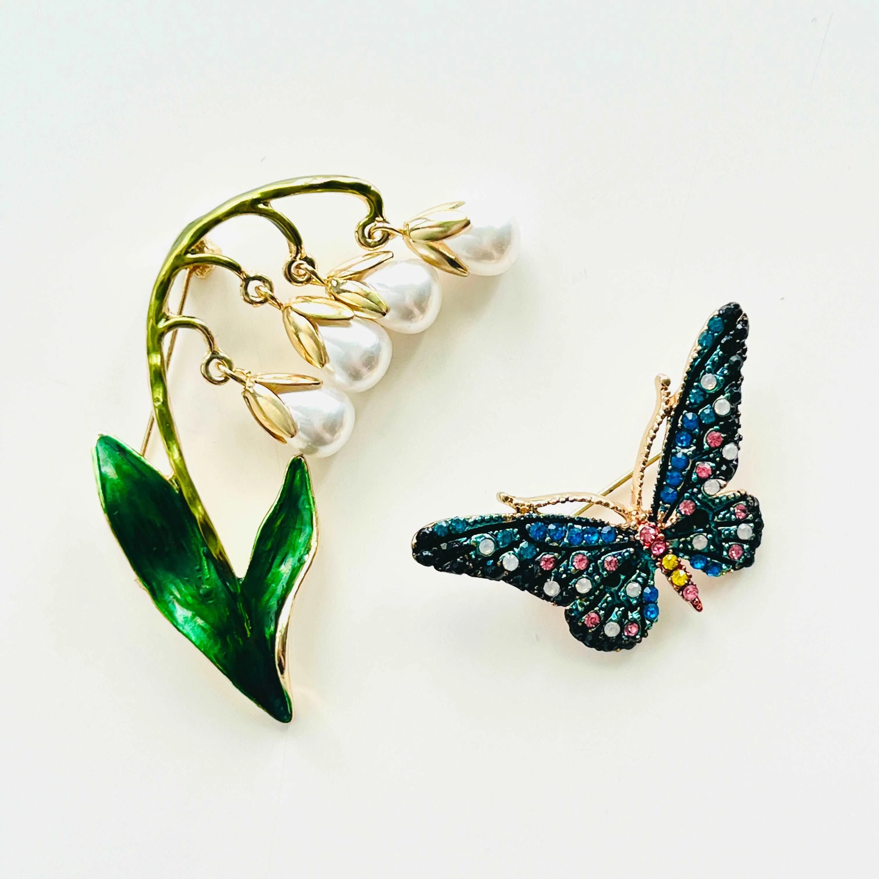 Shinning Rhinestones Butterfly Brooch